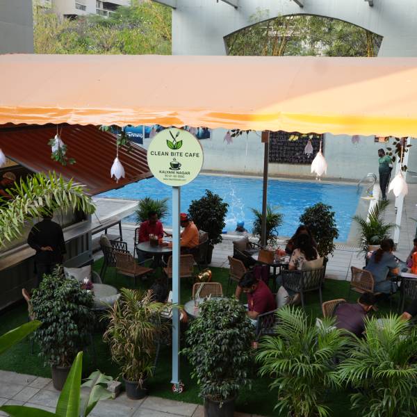 healthy cafe